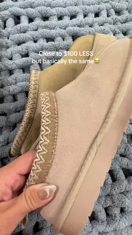 THE DIFFERENCE IS WILD - true to size! #falloutfits #fall #dreampairs #fallstyle #backtoschool love these slip on suede slipper shoes for fall and winter; perfect for back to school or work from home, dream pairs shoes 