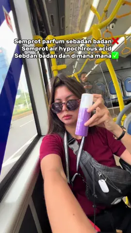 Gimana bang udah  tau blom rahasia muka STW tetep kece  di jalanan yang pasti pake face mist hypochlorous facetology jadi gak takut jerawat iww iww #facetology #facemist 
