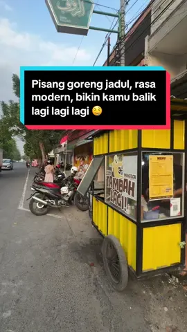 👉 Buka normal: Senin–Sabtu 16:30–habis (Minggu kita libur, kasian wajan juga butuh istirahat 🫠). 👉 Kalau tiba-tiba libur = pisang kita masih piyik alias belum matang 🤭. 👉 Mulai sekarang, seminggu sekali bakal ada jadwal buka pagi! ⚠️ Kalau pagi buka, sore auto tutup yaa. ‼️Kalau pas kita live jualan berarti Buka Stay tuned di story kita biar nggak kelewatan update! 💛✨ #kulinerjombang #jombangkuliner #fy #fyp #xybca 