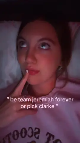 clarke ittt 🤏🏽 #ipickclarke #teamconrad #fypシ #viral 