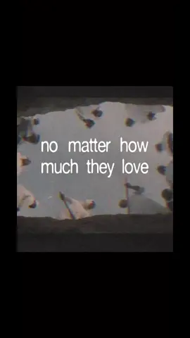 No matter how much they love you they will leave you. #islam #deen #fyp #muslim #islamicreminder 