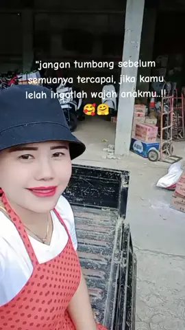 #bekerja keras lah, sampai anak mu bilang mama muda cantik pekerja keras itu adalah mama ku,#😀😀🥰🥰🤗 #fyppppppppppppppppppppppp 