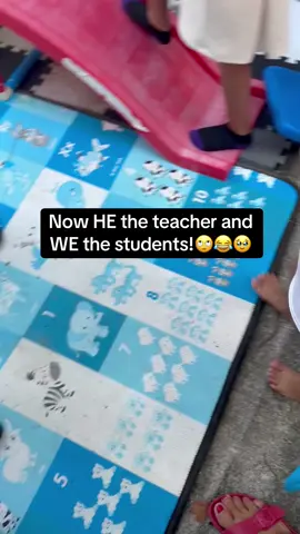 When the NEW student becomes the teacher! #MrAce #TeacherStudent #AmazingBigBoyAcen #CountWithAce #GrandmaCracey @Cici🌻 @Shsallthat 