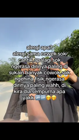 #upssssss🤭🤭🤭🤪🤪🤪 #fyppppppppppppppppppppppp #pelittiktokfyp #rameinnnnn #lewattberandaaa 