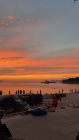 “Ngày mới, nỗi nhớ cũ.” #fyp #sunrise 