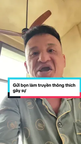 Ông bố điên chửi mấy tụi làm truyền thông thích gây sự, rạp luôn cho máu