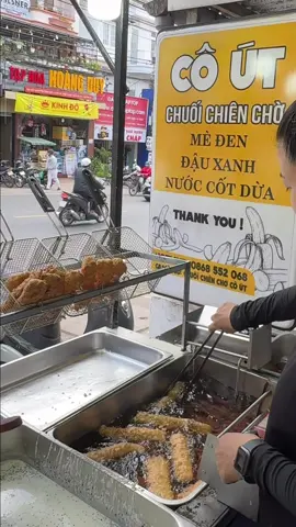 Mưa này chỉ ăn bánh chuối mới đủ ấm lòng thôi ạ😜#banhchuoi #dalat #khoailangchiengion #dulichdalat #khoailangsuadua 