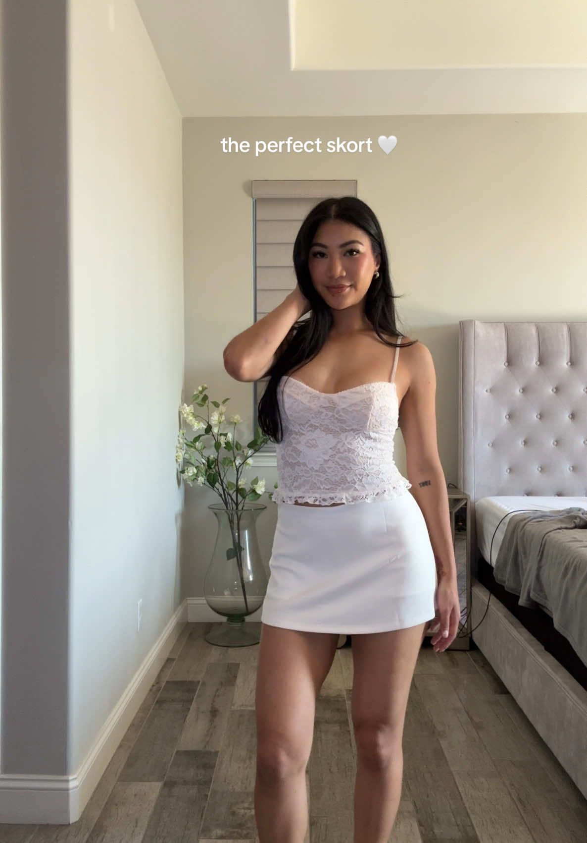 wearing a size small 🤍 #outfitideas #skort #viralskort #tiktokshop 