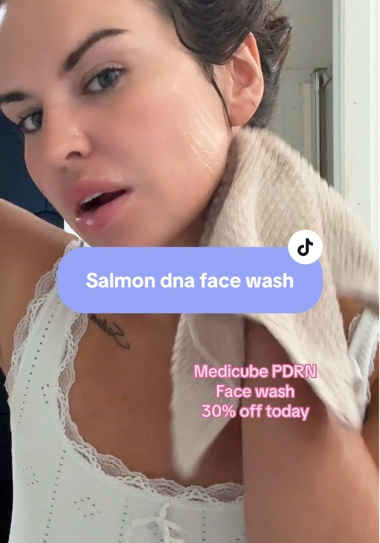 @medicube global #tiktokshopdealsforyoudays #salmondna #glowingskin 