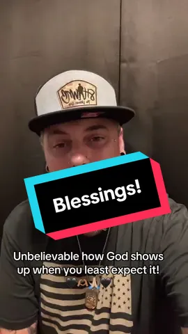 🙏🏼 God shows up when you least expect it, he shows you things that you had no idea what you needed to see or hear and he uses people to remind you what is important. Sometimes we just have to be grateful for what we have in our life and who we have in our life regardless if it’s something we understand or not. In time we will all see his plan.  I Love You. #godsplan #positivity #grateful #4Ever #Changes 