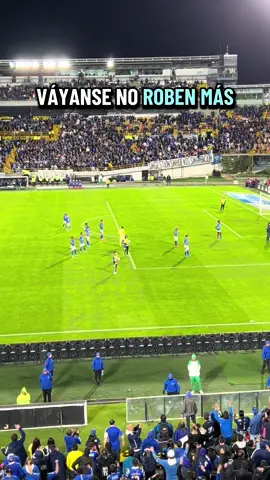 VÁYANSE Y NO ROBEN MÁS #millonarios 