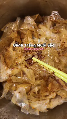 bánh tráng chỗ bày cái muối sặc nó ngon nó cuốn nó thơm đỉnh kao #anvat #anvatcungpiu #banhtrangmuoisac 