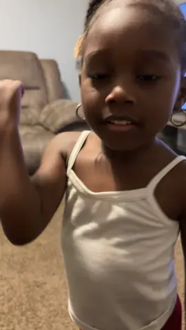 My toddler got stung by a wasp 