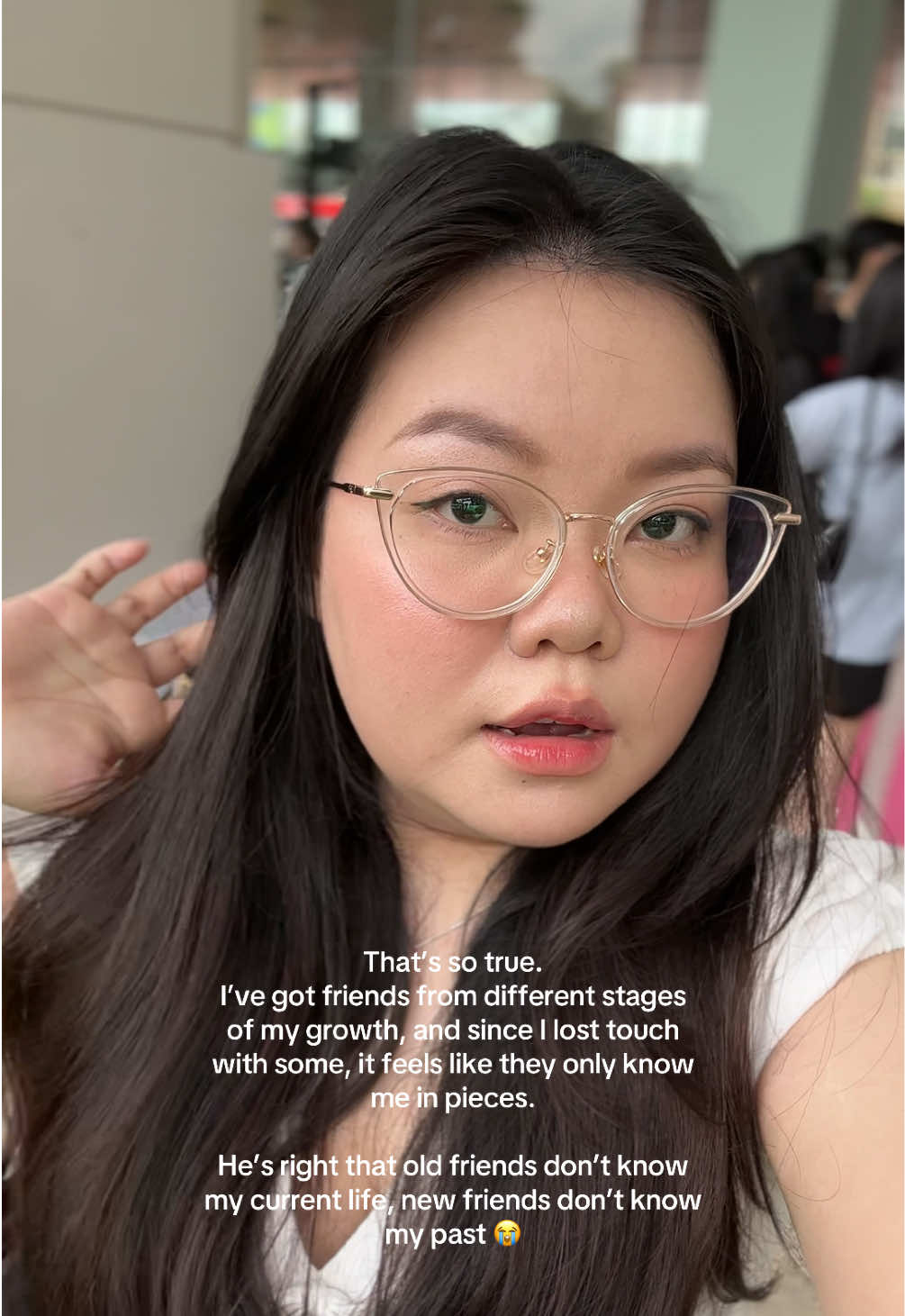 I think I’m mature enough to accept that people come and go ☔️💌  Btw, on the bright side, I witness the whole processs ✨ #dearmalie #genzlife #girlygirl #20s 