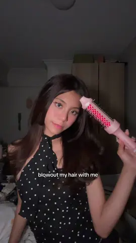 hair routine ! obsessed with this thermal brush 🥹 #hair #blowout #createtowin #wavytalk 