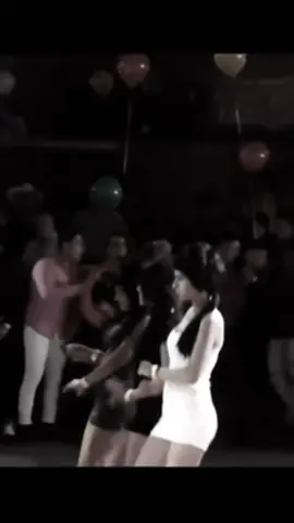 Oof🥴😮‍💨#fyp#tribal#mexicono#mexicana #tribalmix #viral#parati#fyp#foryoupage#foryou #2011 #2000s#tribalmexicano #tribalmix😮‍💨💯 #xyzbca #dance #mexicandance#baile #bailemexicano 