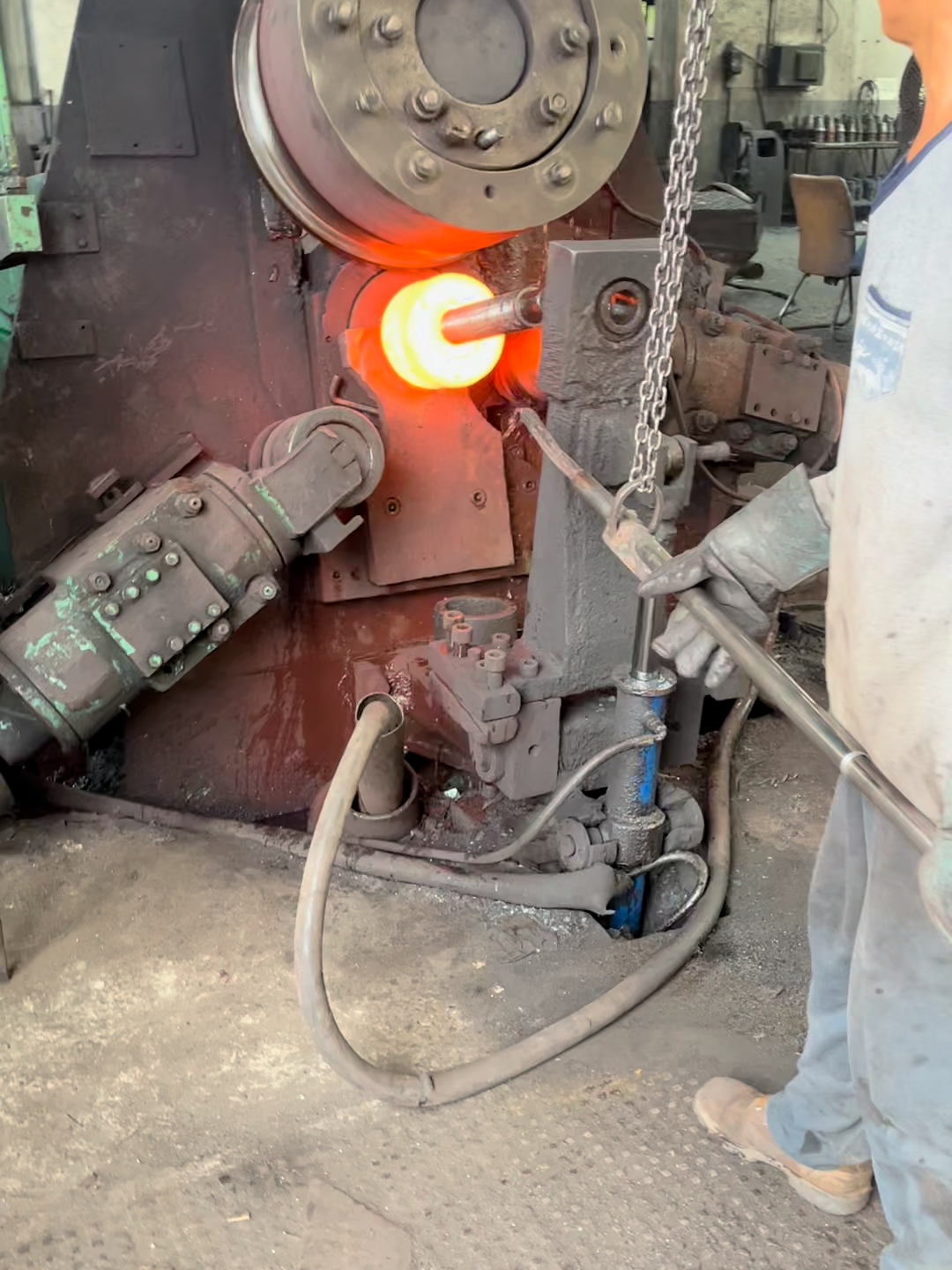 Inside the factory Bearing iron block thinning process #process #ironman #blacksmith #forging #iron