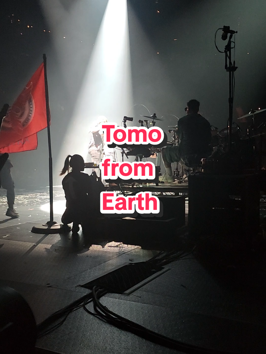 @Tomo Milicevic @Thirty Seconds to Mars @jaredleto ABL 20th Anniversary The Kia Forum August 2025 #thekiaforum #30secondtomars #tomofromearth #abl20 