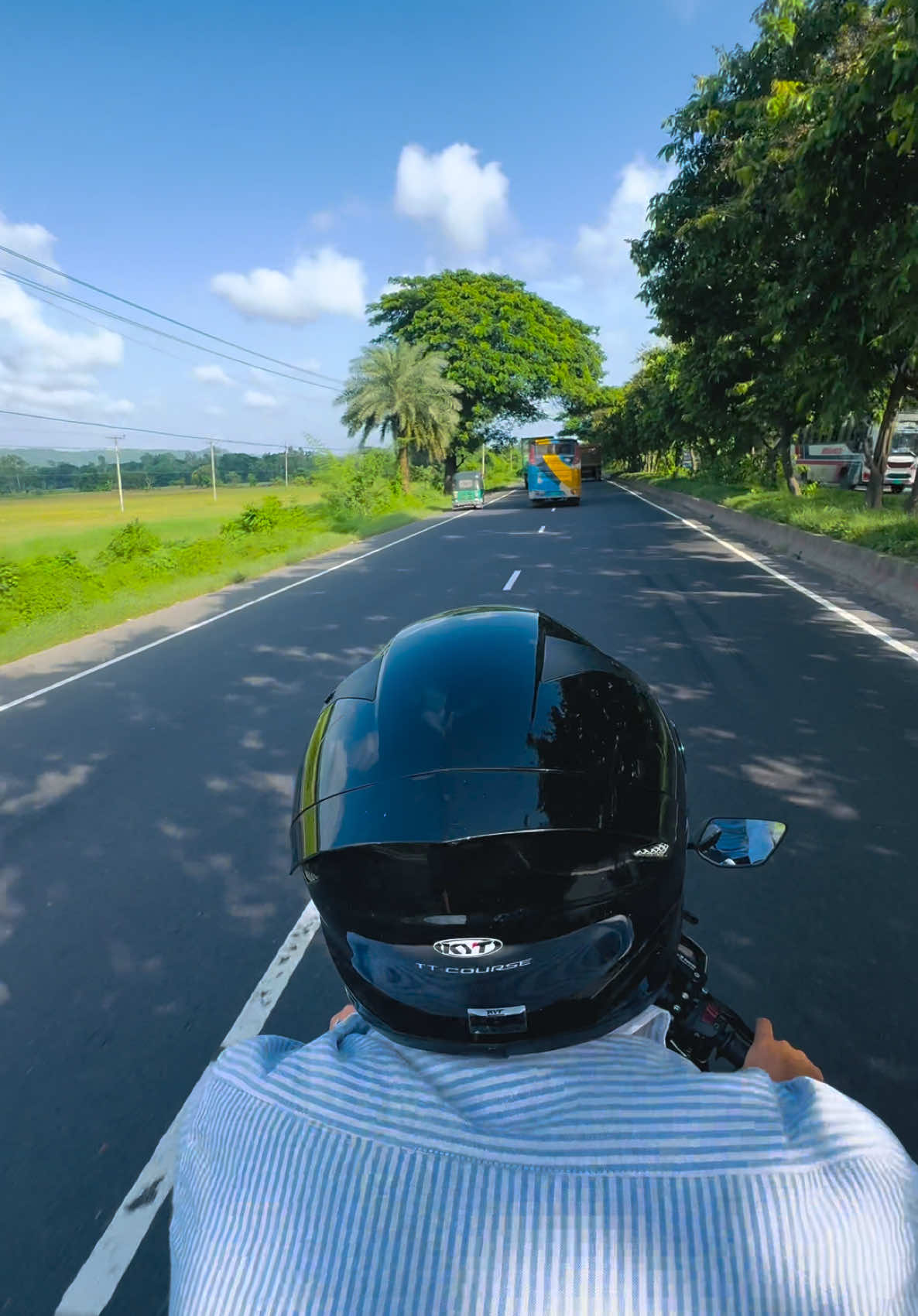 চলে আয় 💙#foryou #trend @TikTok @TikTok Bangladesh #weather #view #viralvideo #viraltiktok #viral #biker #growmyaccount 