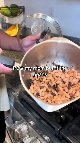 But if I ever did that… #funnyfamily #mexicanmom #fypシ゚viral #mexicantok #mexicanfamily 