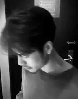 مره يجذبني باللحية والشنب #jacksonwang 