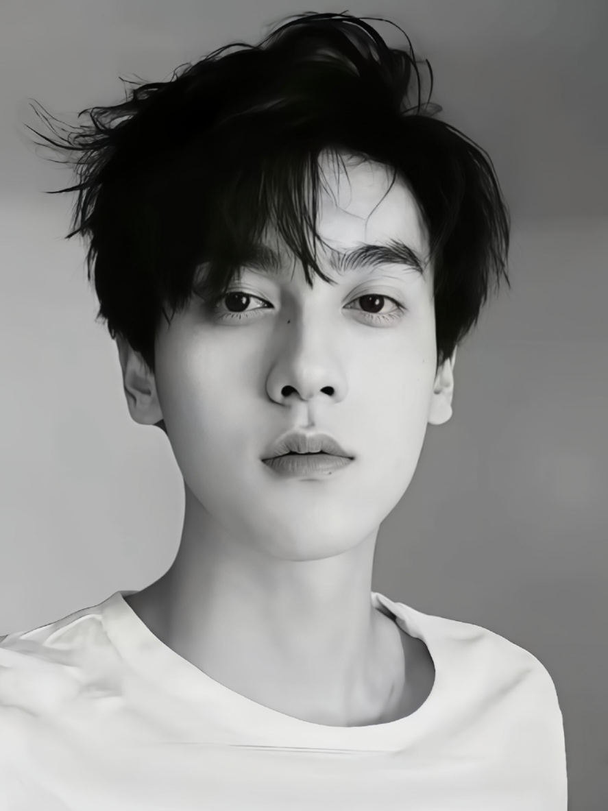 Wajah ganteng yg gak ngebosenin ya Tian Xuning. Terutama matanya  🥰❤️😍😘 #Ziyu #tianziyu #revengedlove #tianxuning #chicheng 