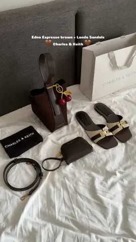 Edna bag + Lando Sandals Charles & Keith @Tuyết ở Sing ⋆˚𝜗𝜚˚⋆ #dailyunboxingg #charlesandkeith #charleskeith #fyp #unboxing 