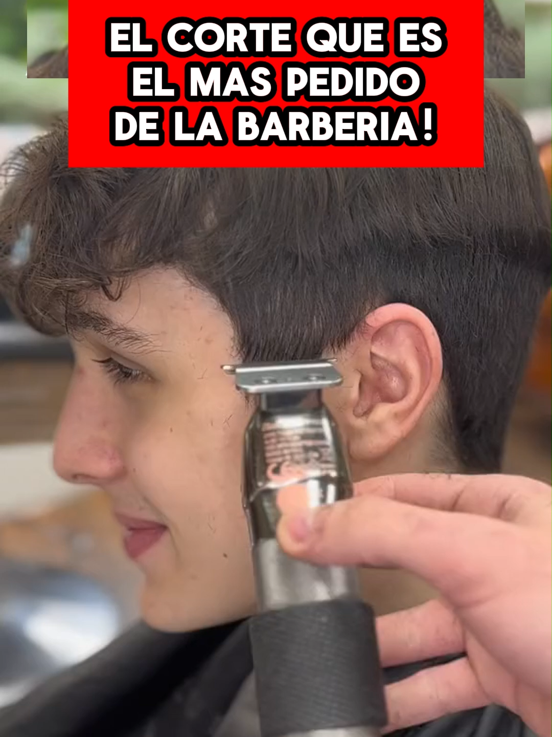💈 ¿Te gustaría Aprender Barbería desde el absoluto cero hasta lo más profesional y actualizado y Certifícate como Barbero Profesional? 👨🏻‍🎓 ⚡ Podrás aprender barbería desde cero hasta profesional incluso a tus horarios disponibles, desde cualquier parte del mundo y sin tener herramientas costosas y en cualquier nivel que te encuentras de barbería ✅ Haz clic en el link de mi perfil para más información. #freestylebarber #texturizados #peinados #cortesdecabello #degradados #haircuts #fades #barberosprincipiantes #BARBERSHOP #barberosprofesionales #afeitados #cortedepelo #barberiaprofesional #barberiaencasa #barberia