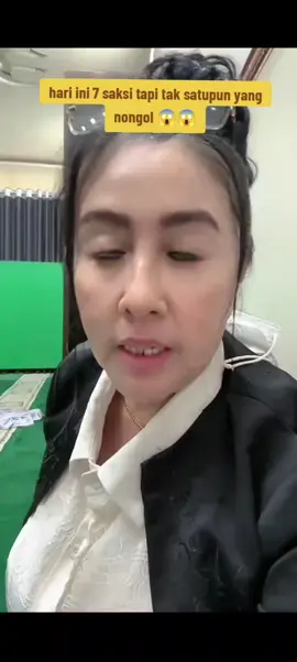 susahnya signal di persidangan membuat para tamu ngantuk ,alat untuk menghilangkan signal diruang utama persidangan itu benar