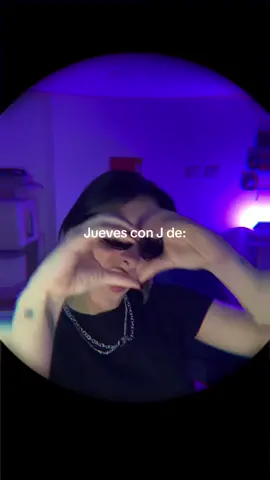 Y aquí me tiene hablándote bonito❤️ #juevesdetiktok #karolg #cairo #dance #fyp 