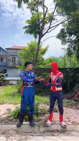Spider-Man and Captain America find their legs and get revenge on the hateful Chucky 🤣 🤣 🤣+Spider Man and Black dance happily with friends 🤣 🤣 🤣 