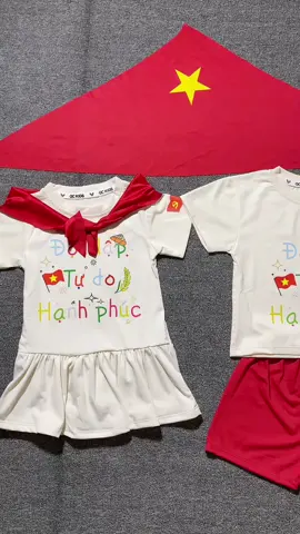 Set cho bé trai và váy xinh cho bé gái nhen các mom . Đủ size từ 8-18kí ạ #embe #xuhuong #thoitrangtreem #setvaybegai #quockhanh 