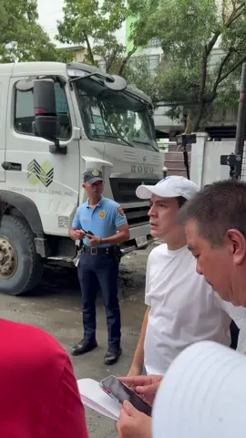 Look:mayor isko nagalit binisita ni mayor isko ang san lazaro residence naku joel Chuwawa bistado ni yorme isko  #cttoOfvideo #fypageシ #hilights #JoelChua #followerseveryone 