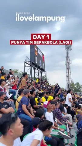 Jadi gini rasanya punya tim sepakbola (lagi) yang main di kasta teratas. 😁 #ilovelampung #lampung #bhayangkarafc #ligaindonesia