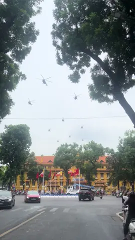 nhà gần lăng cũng tiện 