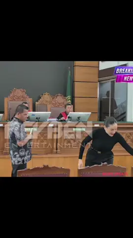 Momen Nikita Disumpah Sebelum Menjadi Saksi #info #beritahariiniviral #nikitamirzani #rezagladys #doktif 