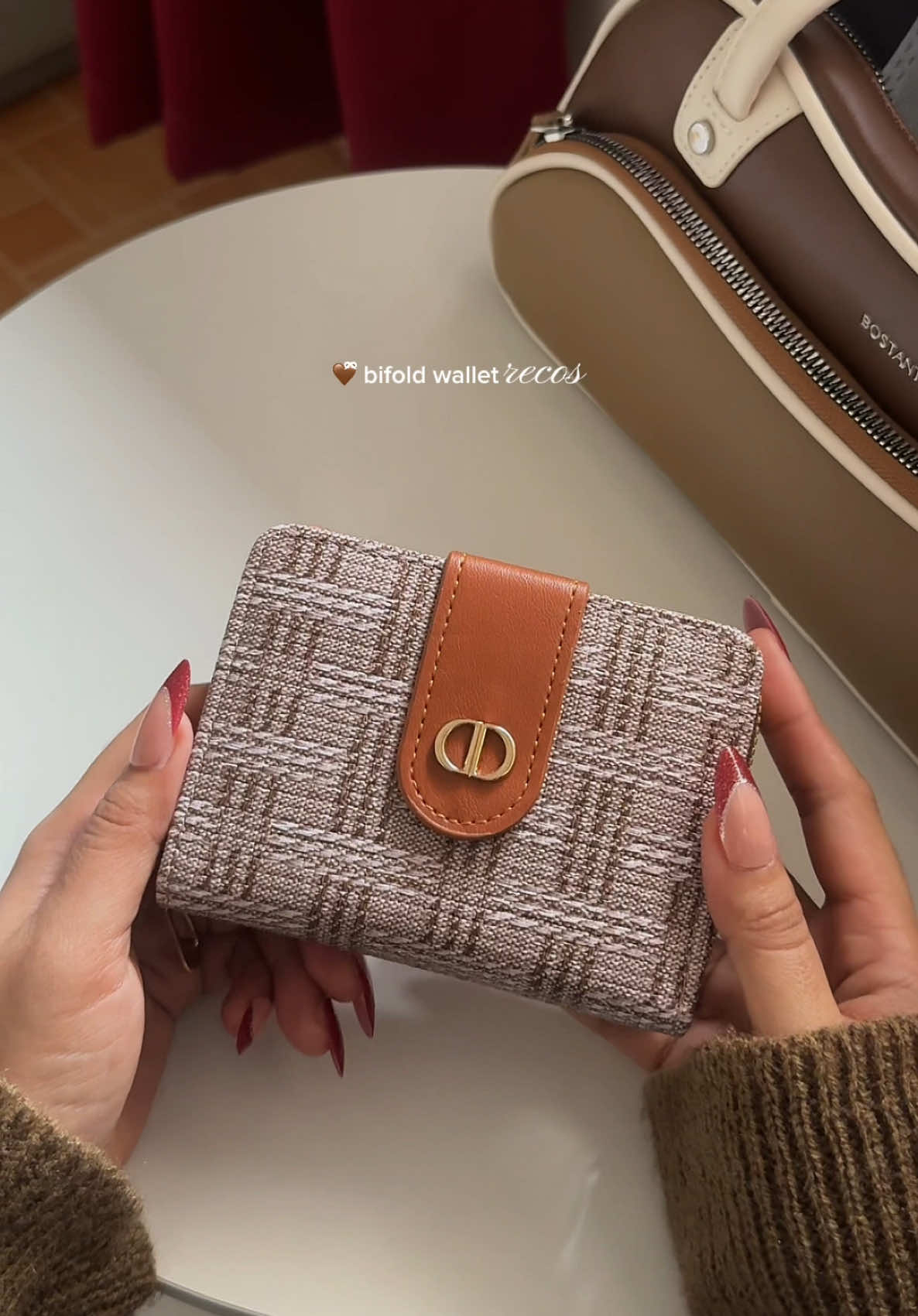 this wallet! 🤎ྀིྀི #wallet #bifoldwallet #walletrecommendation #wallettok #fyp 