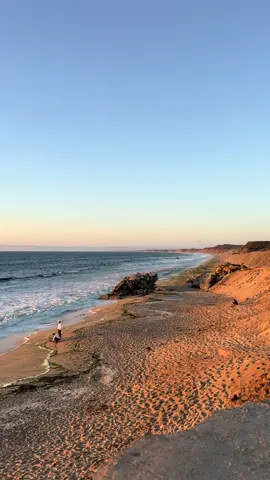 #motivation #atardecer “En cada ocaso nace la esperanza.” 🌅