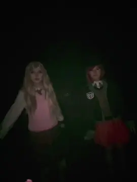 this was recorded on a trampoline 😎 and guys go check out my wishlist I’m gonna link it in the comments:3 #himiko #kaede #dangronpa #fypシ #cosplay 