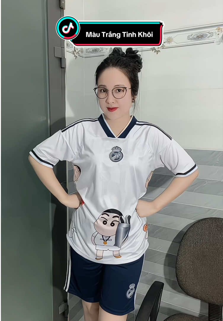 Màu trắng Cushin, càng mặc càng nghiện – đẹp mọi góc nhìn  #dodabanh #tamchuc99 #fyp #bongda #tiktokbanhang 