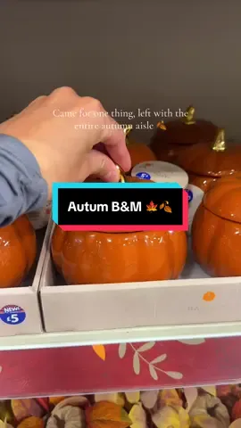 B&M Autumn 🍂  #autumn #rawtenstall #rossendale #rossendalevalley #lancashire 