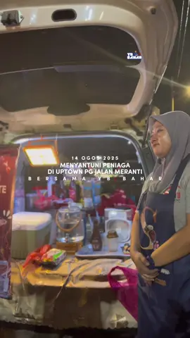 Walau suami OKU mereka berdua tetap berusaha mencari rezeki. Yayasan Pasir Gudang akan tunaikan permintaan mereka untuk majukan perniagaan.
