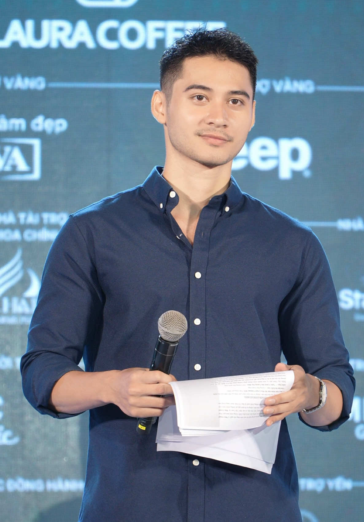 Sẵn sàng cùng @Miss Grand Vietnam 2025 #PhamTuanNgoc #SenVang #MrWorld #missgrandvietnam 