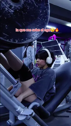 algo bien la péndulo🥹 #contenido #GymTok #prensa #sentadillas #gymrats 