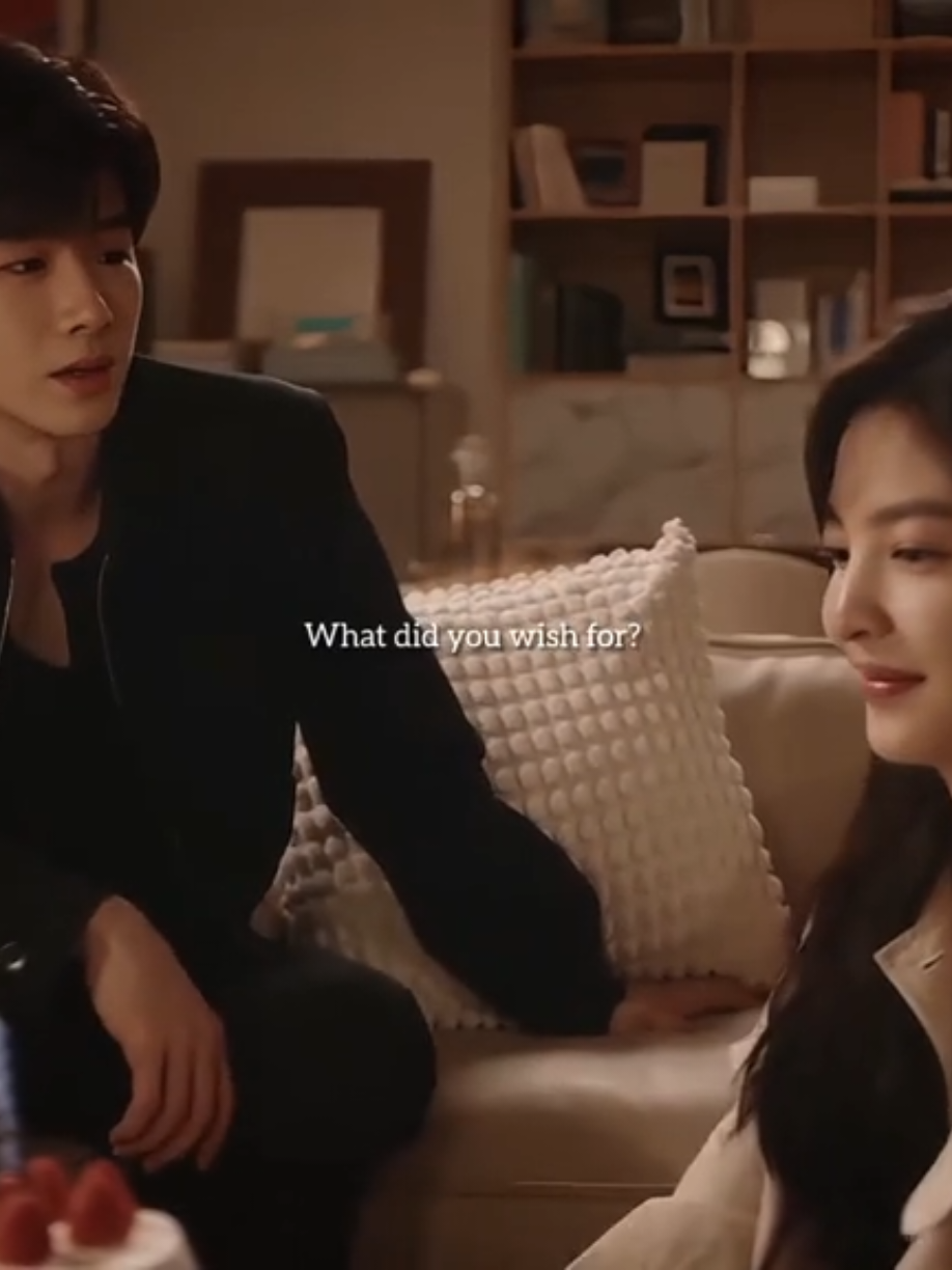I didn't watch this while it was ongoing because I was kinda afraid of yifan's story, and now I regret it😫 but it's okay—better late than miss this masterpiece #thefirstfrost #baijingting #zhangruonan #fyp 