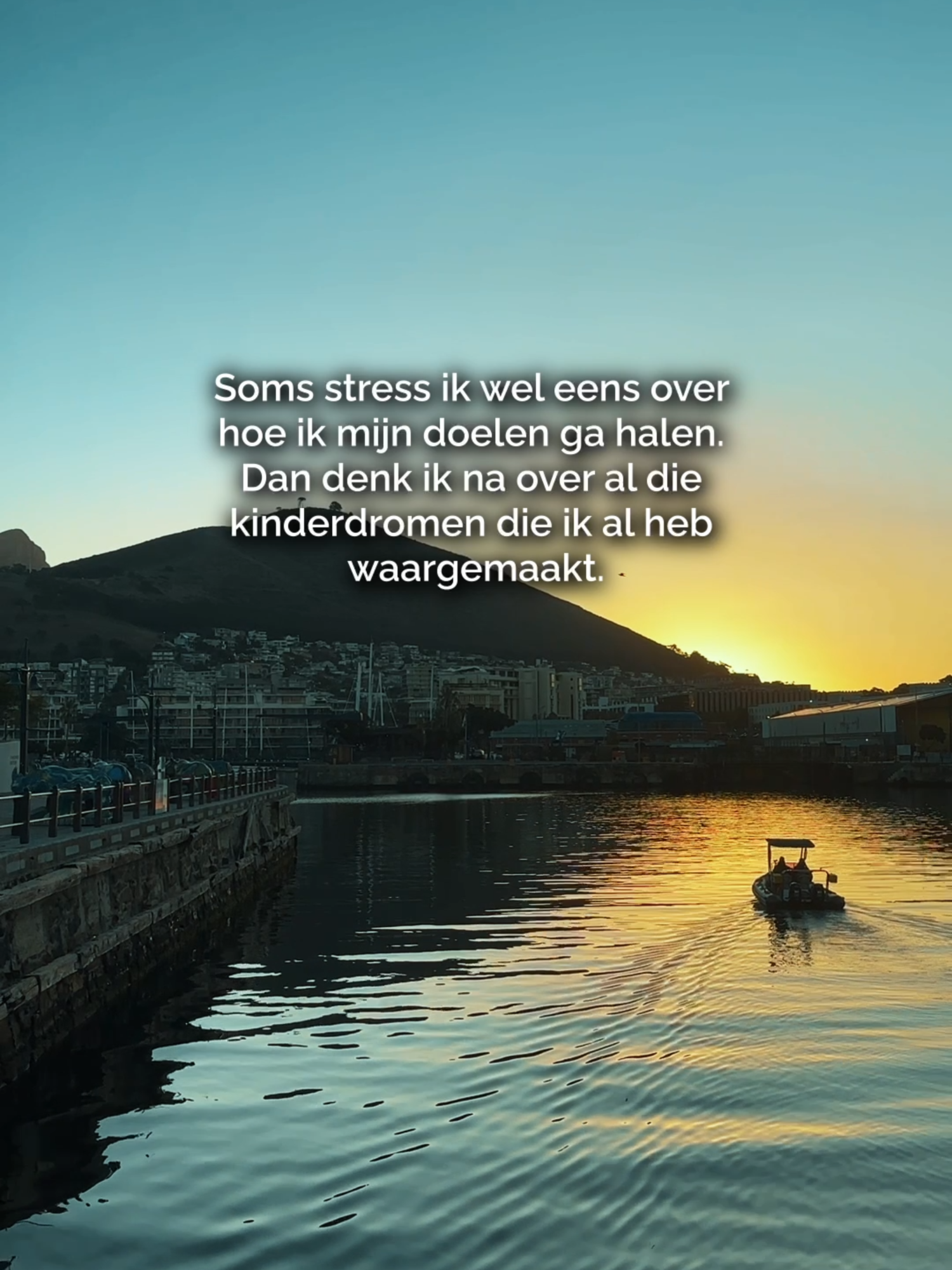 Alles stap voor stap. Vertrouw het proces. 💪 Welke kinderdromen heb jij al waargemaakt? Laat het weten in de comments! #mindset #doelen #quotes #ondernemen #businessgrowth #bastiaanviktor