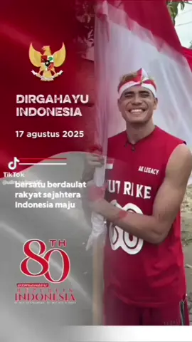 @aisarkhaledd @aisarsultanmalaysia Terima kasih atas cintamu pada Indonesia, Boy🙏  Untuk memeriahkan hari kemerdekaan Indonesia yang ke 80Th, kamu rela menahan capek, kelelahan dari  Bali- Medan- Riau. Di Bali kamu borong membeli bendera merah- putih untuk dipasang di jalan2 dan membagikan bendera merah putih ukuran kecil ke orang2 di jalan. Di Medan kamu buat bendera merah-putih sepanjang 100 M bersama team AK Legacy dan warga kampung dan di tgl 17 Agustus 2025 kamu kirab bendera merah-putih  keliling kampung menuju tempat perlombaan 17 an. Yang paling seru lomba panjat pinang siiih, menang lagi. Ada yang lebih lucu siih tentang seragam dinas + topi Bapak Kepala Desa yang kata Aisar seperti seragam pilot🤭😂😂...belum lagi kacamata hitam Las Pak Kades yang nyentrik bikin jiwa humoris aisar menahan tawa.Dan akhirnya di Riau hadir diacara pacu jalur, bertemu dengan Wakil Presiden Indonesia termuda Mas @gibran_rakabuming ... yang dianggap CS nya karena masih sama2 muda dan sukses dibidang masing2. Next insyaallah semoga bisa bertemu dengan Presiden RI Bapak @prabowosubianto08 .... Aamin🙏... Setelah ini lanjut kota mana yang akan kamu singgahi untuk misi berbagimu di Indonesia, Boy?? Jangan lupa jaga kesehatan selalu.... karena sehat itu yang paling utama.  #aisarkhaledd @ayahaisarkhaledd @anskhalid @auskhalid_ @nikoaleef @Zal @chairilalsa @uska75 coach @wan_svn  #aifu #fyppppppppppppppppppppppp #fypage #masukberanda  