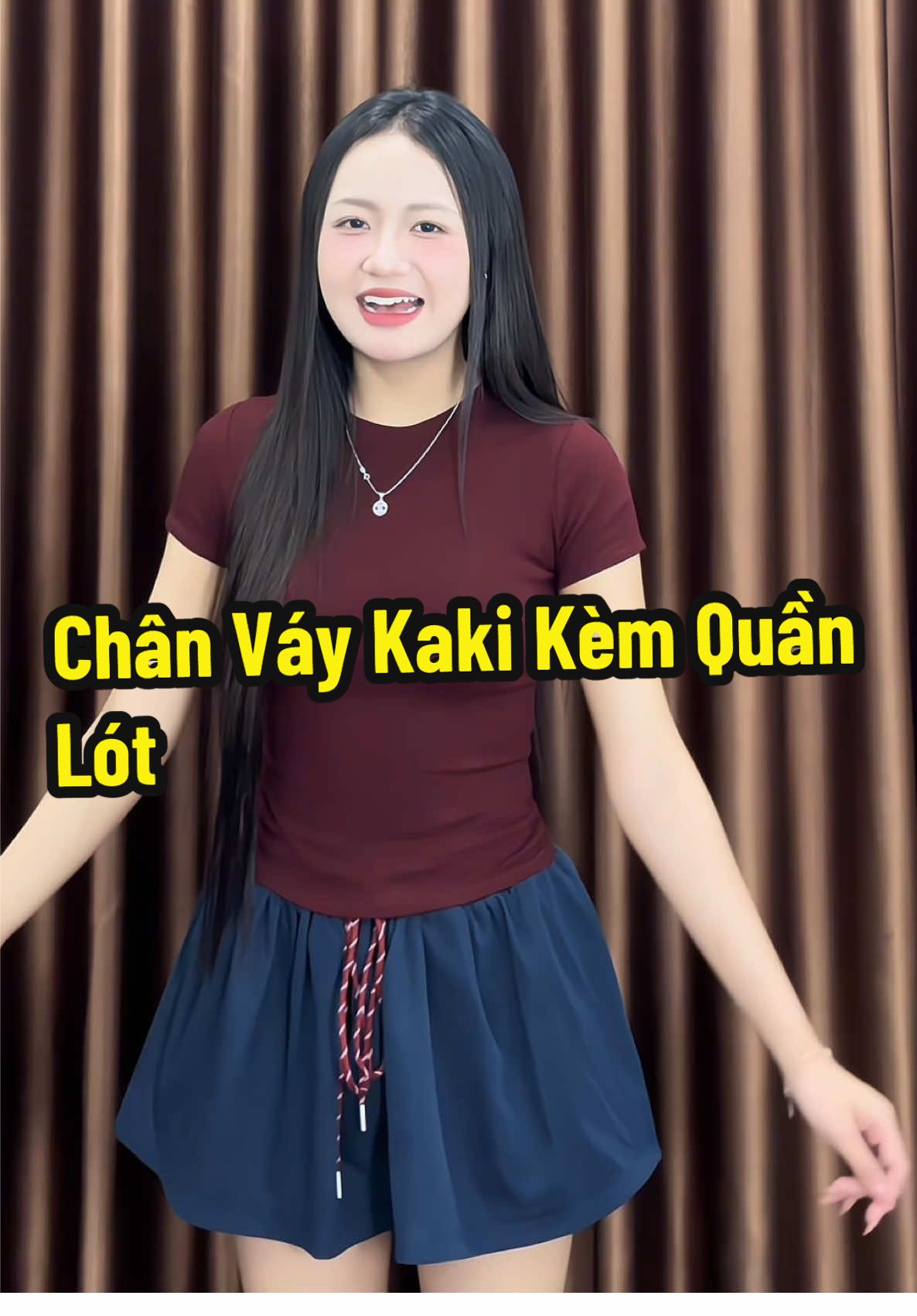 Chân Váy Kaki Kèm Quần Lót 