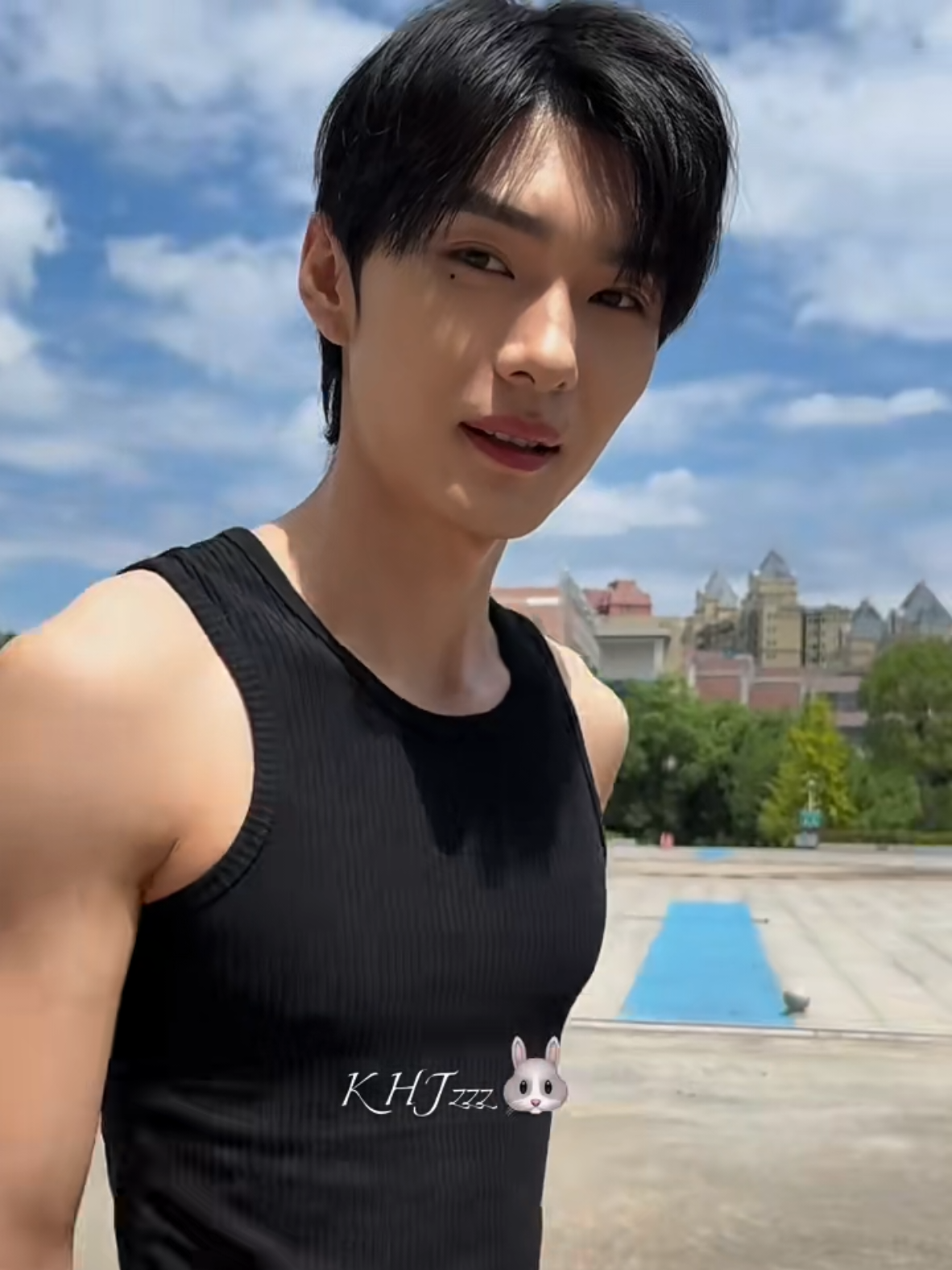 โอ๊ย พ่อรูปหล่อหุ่นแน่นปึ๊ก #หวังอี้เหล่ย #wangyilei王译磊 #wangyilei #王译磊 #fyp 