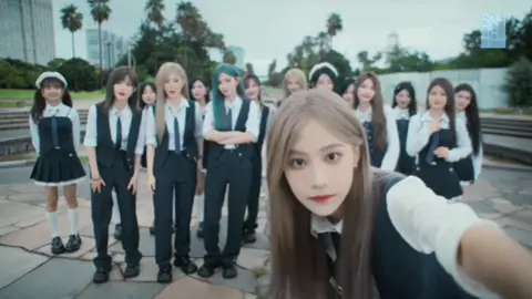 Hmm…  #snh48 #top16 #snh48group #gnz48 #fyp #xh 